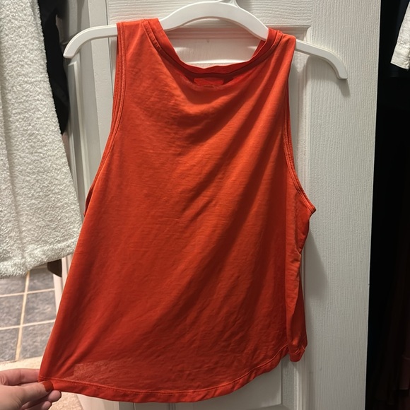 Red Athleta Workout Top - Picture 4 of 4